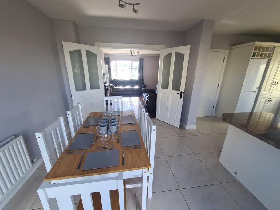 Bundoran Seaside Stays House - Wifi, Large Spacious Home Ngoại thất bức ảnh